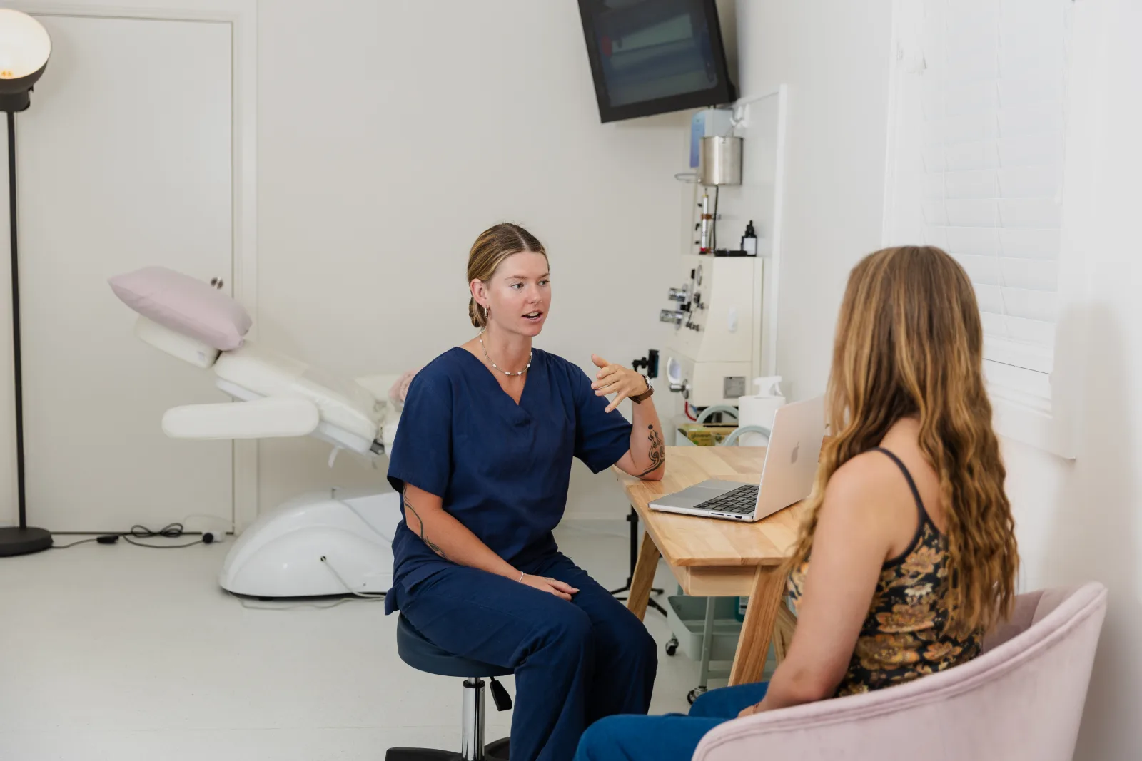 Treatment area — Bottoms Up Colonics Queenscliff
